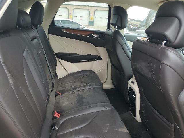 Photo 11 from auction – 2016 LINCOLN MKC RESERV with VIN 5LMTJ3DH6GUJ22045