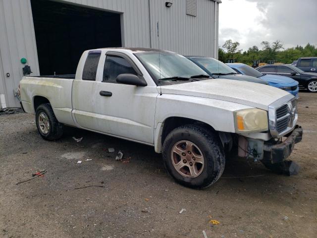 Photo 4 from auction – 2005 DODGE DAKOTA SLT with VIN 1D7HE42K05S251032