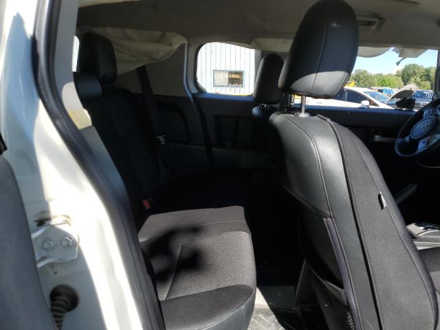 Photo 10 from auction – 2012 TOYOTA FJ CRUISER with VIN JTEBU4BF8CK132028