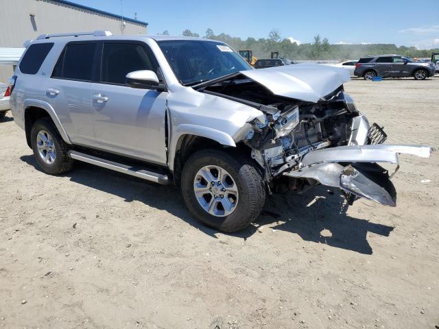 Photo 4 from auction – 2016 TOYOTA 4RUNNER SR with VIN JTEBU5JR8G5319890