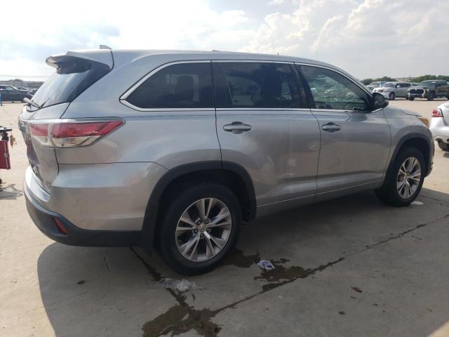 Photo 3 from auction – 2015 TOYOTA HIGHLANDER with VIN 5TDZKRFH8FS056714