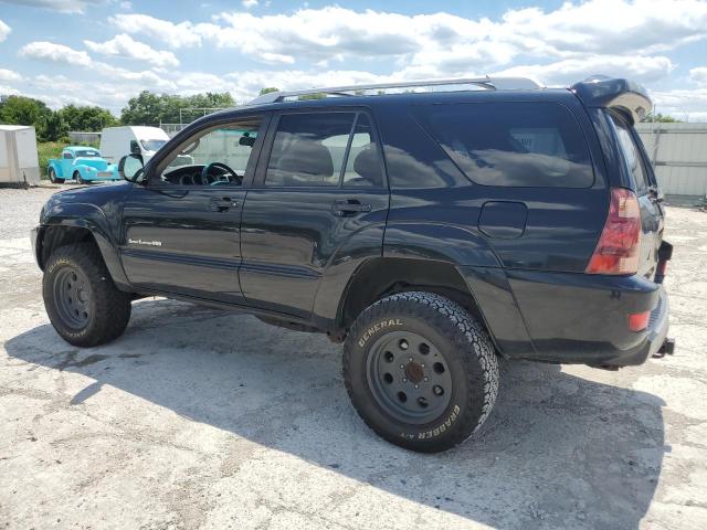 Photo 2 from auction – 2005 TOYOTA 4RUNNER SR with VIN JTEBT14R050046011