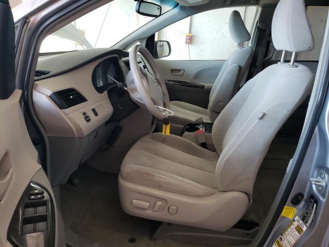 Photo 7 from auction – 2013 TOYOTA SIENNA LE with VIN 5TDKK3DC8DS318881