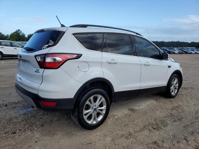 Photo 3 from auction – 2018 FORD ESCAPE SE with VIN 1FMCU0GD4JUB36342