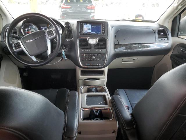 Photo 8 from auction – 2011 CHRYSLER TOWN & COU with VIN 2A4RR8DG0BR803476