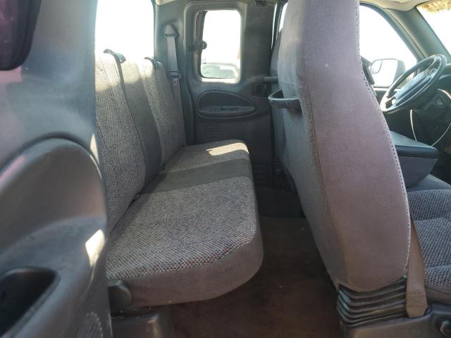 Photo 10 from auction – 2002 DODGE RAM 2500 with VIN 3B7KC236X2M268324