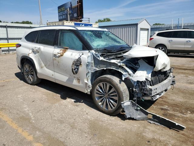 Photo 4 from auction – 2020 TOYOTA HIGHLANDER with VIN 5TDFZRBH8LS046975
