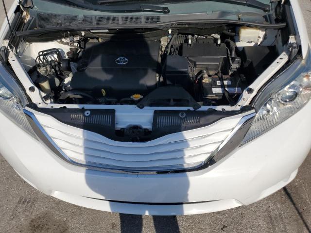 Photo 12 from auction – 2015 TOYOTA SIENNA LE with VIN 5TDKK3DC8FS529758