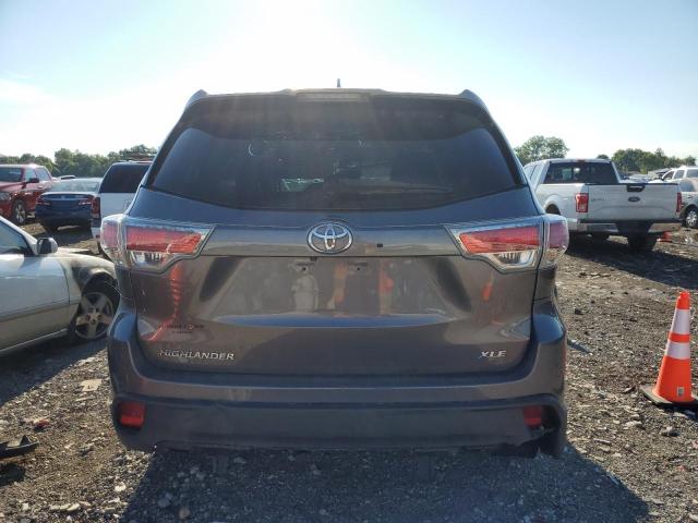 Foto 6 de la subasta – 2015 TOYOTA HIGHLANDER con VIN 5TDKKRFH4FS041872
