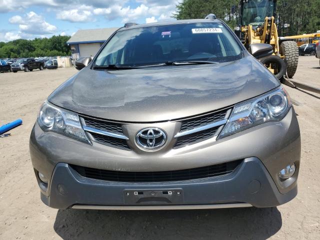 Photo 5 from auction – 2015 TOYOTA RAV4 XLE with VIN JTMRFREV7FD127666