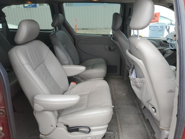 Photo 11 from auction – 2002 CHRYSLER TOWN & COU with VIN 2C8GP54L82R503097