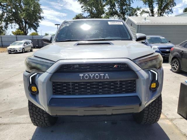 Photo 5 from auction – 2017 TOYOTA 4RUNNER SR with VIN JTEBU5JR8H5466292