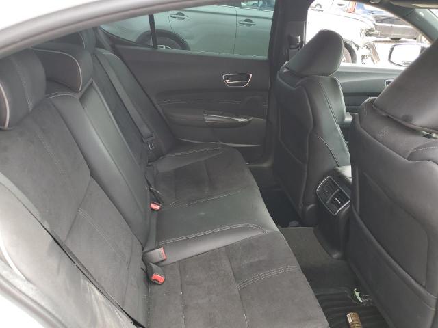 Photo 10 from auction – 2018 ACURA TLX TECH+A with VIN 19UUB2F67JA013117