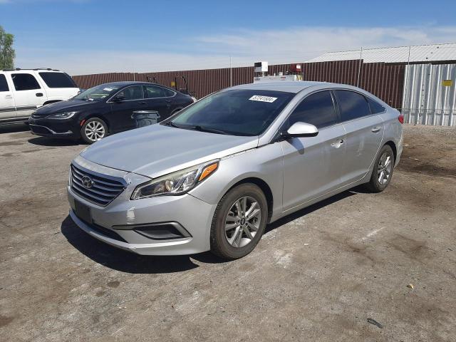 HYUNDAI SONATA SE 2017 with VIN 5NPE24AF4HH488071 - Photo from auction