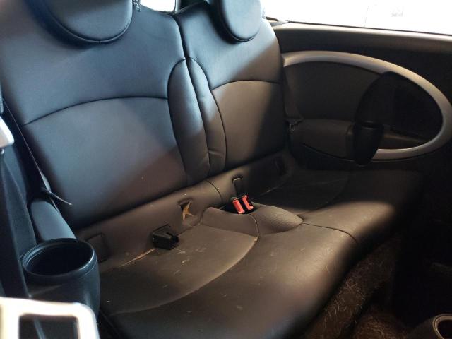 Photo 10 from auction – 2008 MINI COOPER CLU with VIN WMWML33578TN66200