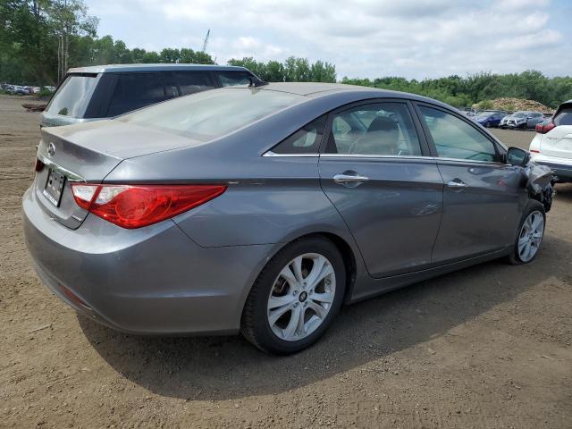 Photo 3 from auction – 2013 HYUNDAI SONATA SE with VIN 5NPEC4AC6DH736141