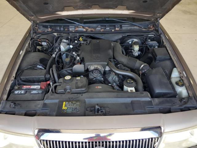Photo 11 from auction – 2004 MERCURY GRAND MARQ with VIN 2MEFM74W34X631014