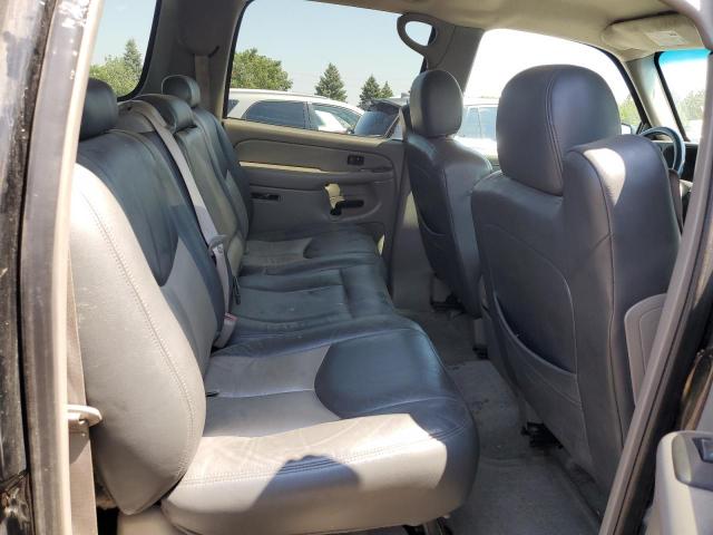Photo 10 from auction – 2004 CHEVROLET SUBURBAN K with VIN 3GNFK16Z94G192074