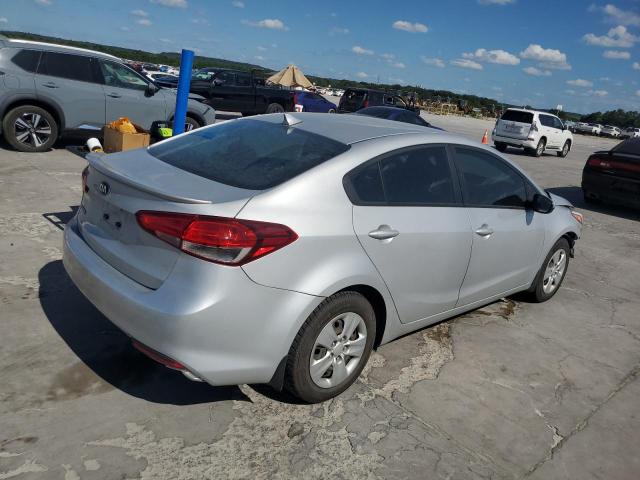 Photo 3 from auction – 2018 KIA FORTE LX with VIN 3KPFK4A77JE186796