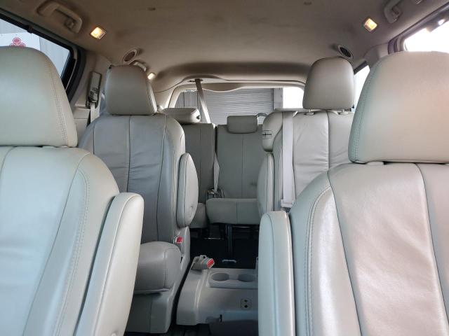 Photo 10 from auction – 2011 TOYOTA SIENNA XLE with VIN 5TDYK3DC6BS069293