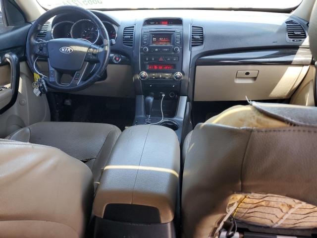 Photo 8 from auction – 2012 KIA SORENTO with VIN 5XYKU4A26CG296130