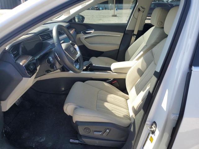 Photo 7 from auction – 2019 AUDI E-TRON PRE with VIN WA1VABGE4KB020981