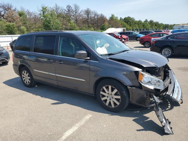 Photo 4 from auction – 2015 CHRYSLER TOWN & COU with VIN 2C4RC1BG4FR740812
