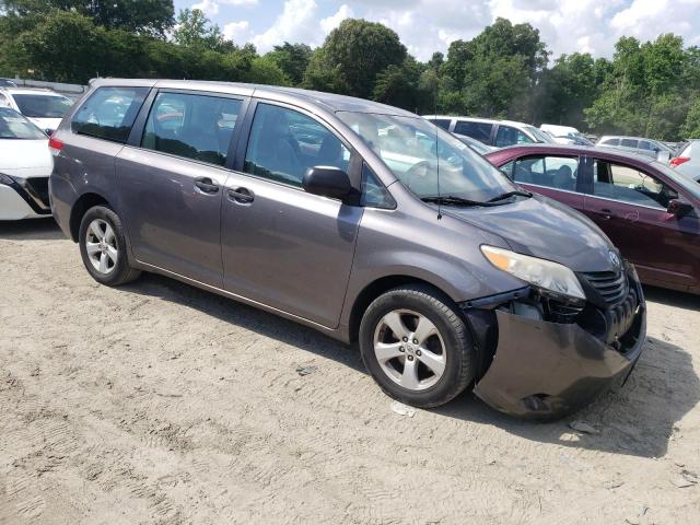 Photo 4 from auction – 2011 TOYOTA SIENNA BAS with VIN 5TDKA3DC2BS003042