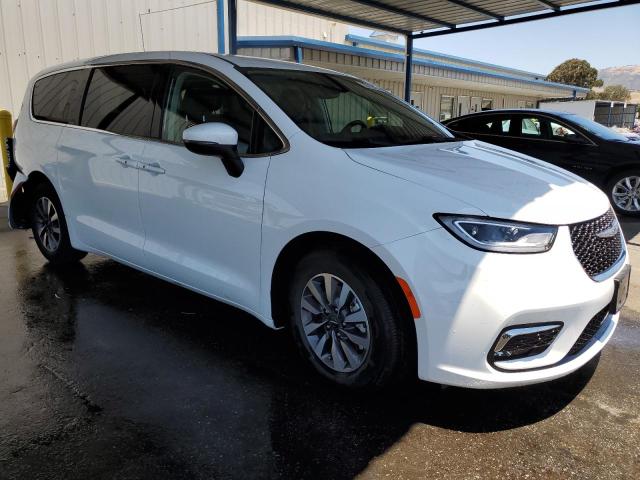 Photo 4 from auction – 2023 CHRYSLER PACIFICA H with VIN 2C4RC1L78PR603999