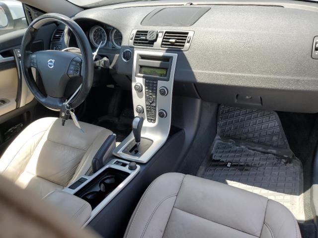 Photo 8 from auction – 2011 VOLVO C70 T5 with VIN YV1672MC0BJ114867