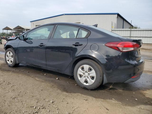 Photo 2 from auction – 2017 KIA FORTE LX with VIN 3KPFK4A77HE068502