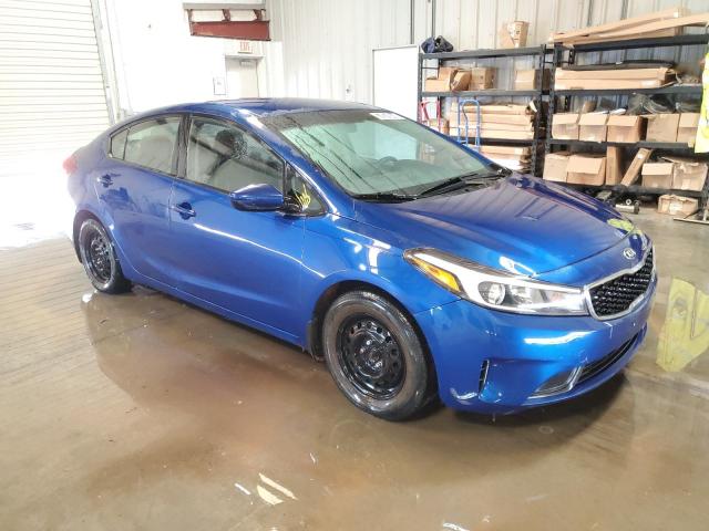 Photo 4 from auction – 2017 KIA FORTE LX with VIN 3KPFK4A78HE010849