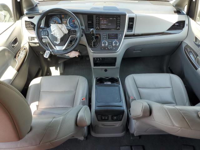 Photo 8 from auction – 2020 TOYOTA SIENNA XLE with VIN 5TDYZ3DC6LS080646