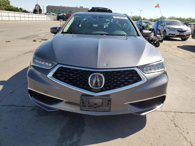 Photo 5 from auction – 2018 ACURA TLX with VIN 19UUB3F3XJA003838