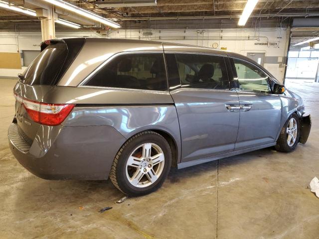 Photo 3 from auction – 2011 HONDA ODYSSEY TO with VIN 5FNRL5H97BB083607