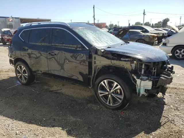 Photo 4 from auction – 2019 NISSAN ROGUE S with VIN 5N1AT2MT2KC731845