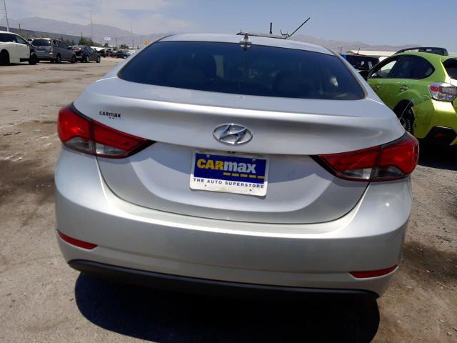 Photo 6 from auction – 2016 HYUNDAI ELANTRA SE with VIN 5NPDH4AE4GH707367