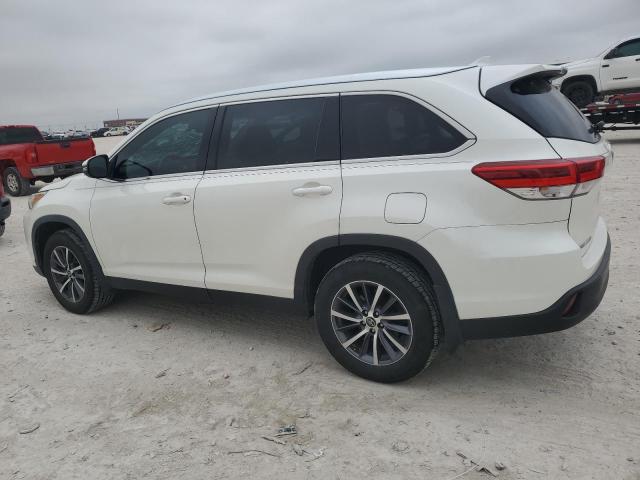 Photo 2 from auction – 2019 TOYOTA HIGHLANDER with VIN 5TDKZRFH3KS552219