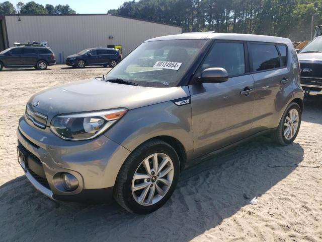 KIA SOUL + 2017 with VIN KNDJP3A54H7498170 - Photo from auction