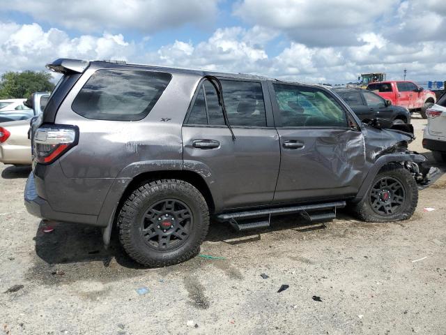 Photo 3 from auction – 2017 TOYOTA 4RUNNER SR with VIN JTEZU5JR5H5162738
