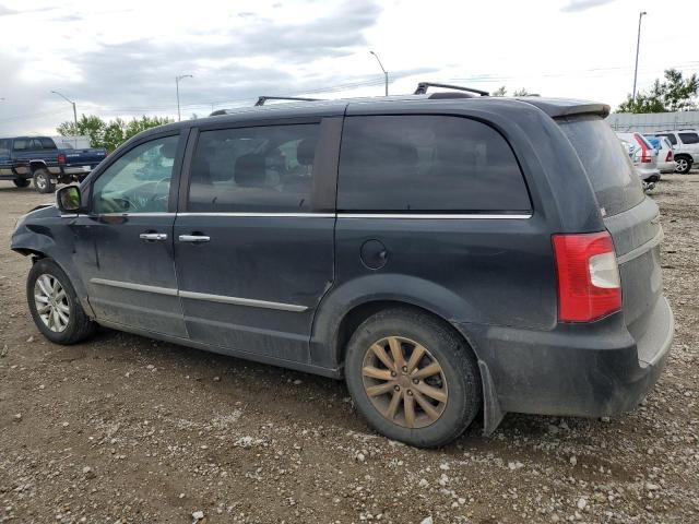 Photo 2 from auction – 2016 CHRYSLER TOWN & COU with VIN 2C4RC1GG2GR284268