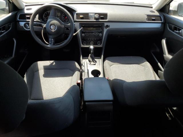 Photo 8 from auction – 2014 VOLKSWAGEN PASSAT S with VIN 1VWAT7A33EC050441