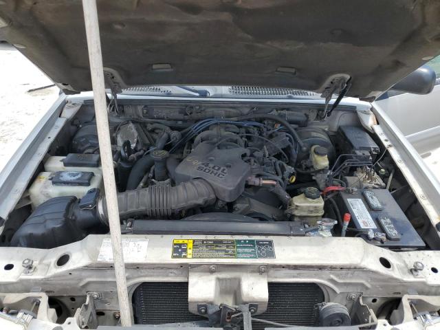 Photo 11 from auction – 2004 FORD EXPLORER S with VIN 1FMZU67K14UC08405