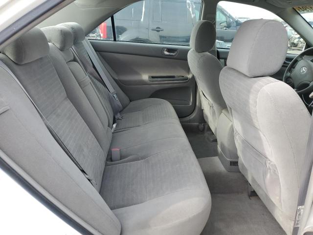 Photo 10 from auction – 2005 TOYOTA CAMRY LE with VIN 4T1BE32K75U007744