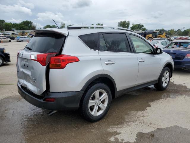 Photo 3 from auction – 2014 TOYOTA RAV4 XLE with VIN JTMRFREV8ED061840