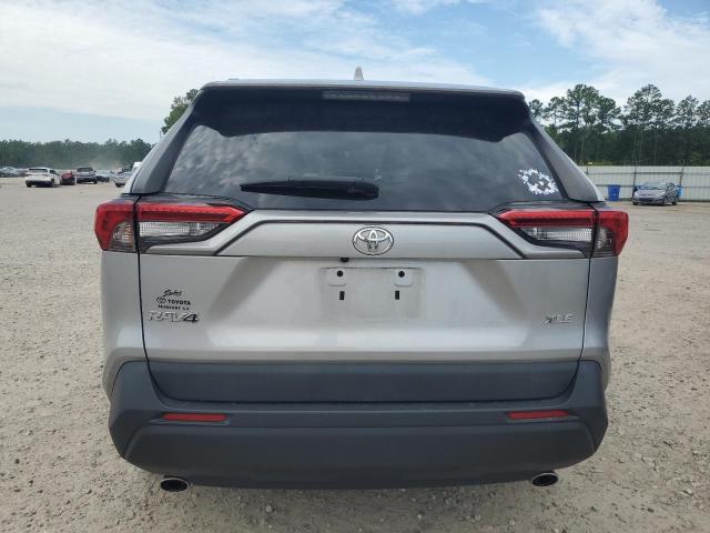 Photo 6 from auction – 2021 TOYOTA RAV4 XLE with VIN 2T3W1RFV6MC091146