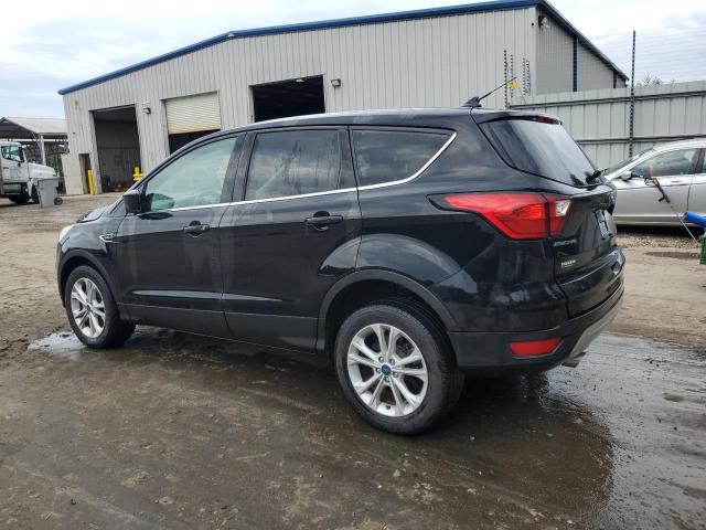 Photo 2 from auction – 2019 FORD ESCAPE SE with VIN 1FMCU9G90KUC08400
