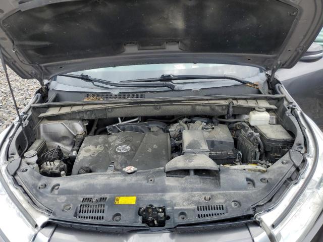 Photo 12 from auction – 2017 TOYOTA HIGHLANDER with VIN 5TDJZRFH5HS466852
