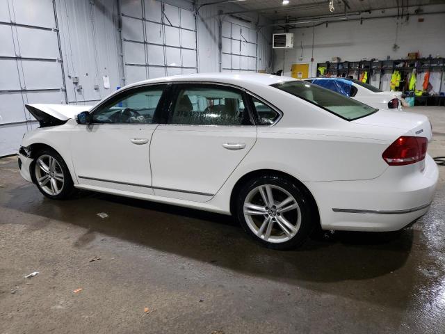 Photo 2 from auction – 2015 VOLKSWAGEN PASSAT SE with VIN 1VWBT7A39FC004537