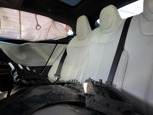 Photo 10 from auction – 2015 TESLA MODEL S P8 with VIN 5YJSA1H48FF082220